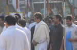 Amitabh Bachchan at Bal Thackeray funeral in Mumbai on 18th Nov 2012 (281).JPG